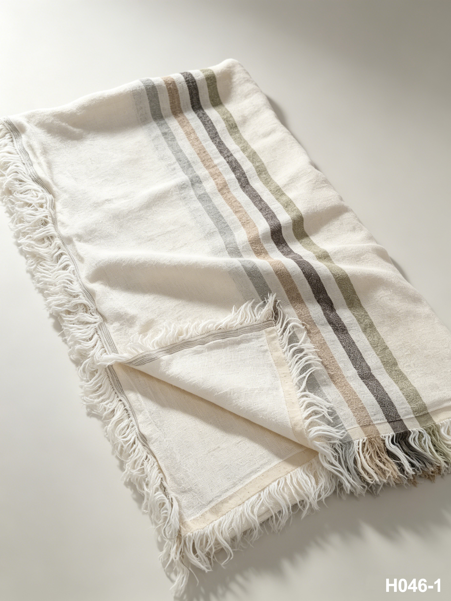H046-1 Cloud Gauze Throw | Washed Coastal Throw for Sofa & Living Room